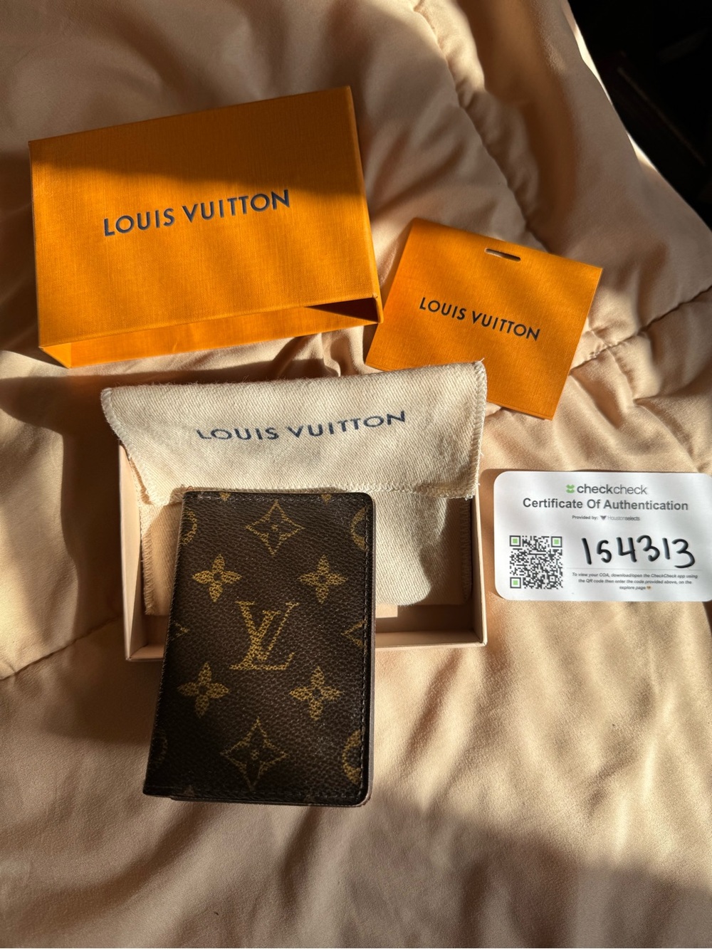 Louis Vuitton Monogram Card Holder Wallet - Brown/Gold